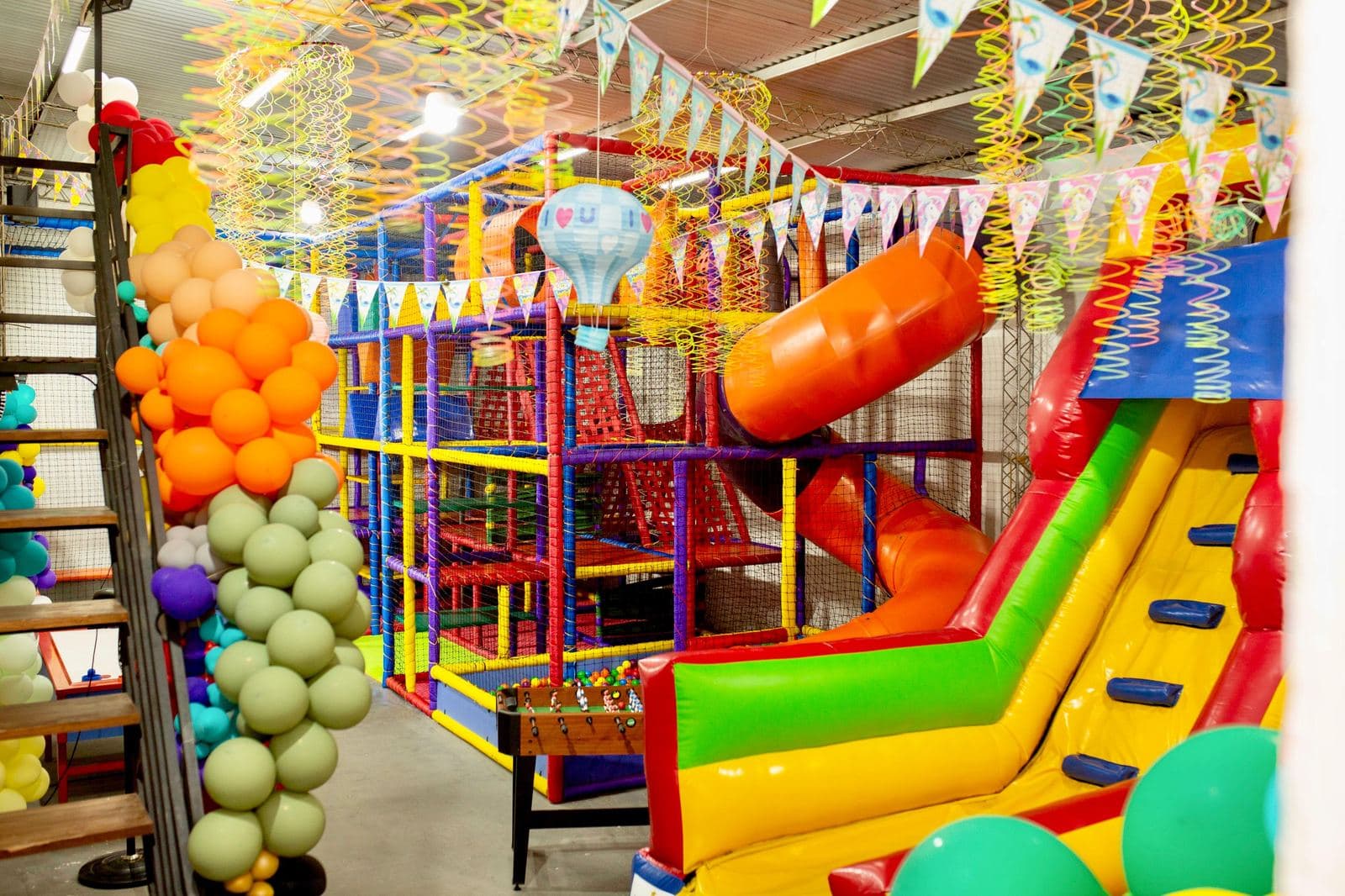 Foto real de un cumpleaños infantil celebrado en Kuky Kids